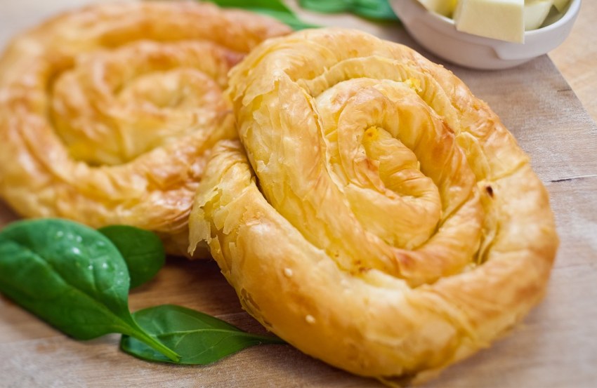 Зеляница Черногорский пирог