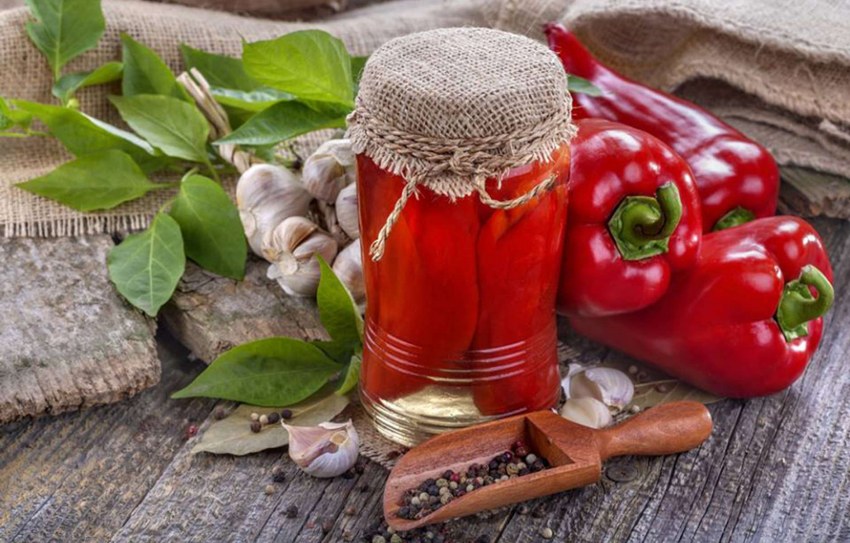 Острый перец Чили маринованный