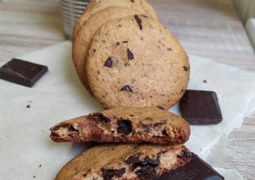 Овсяное печенье с кусочками шоколада