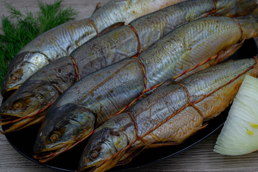 Бутерброды с бородинским хлебом и селедкой