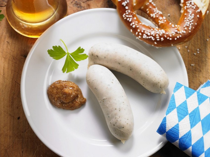 Белые Баварские колбаски