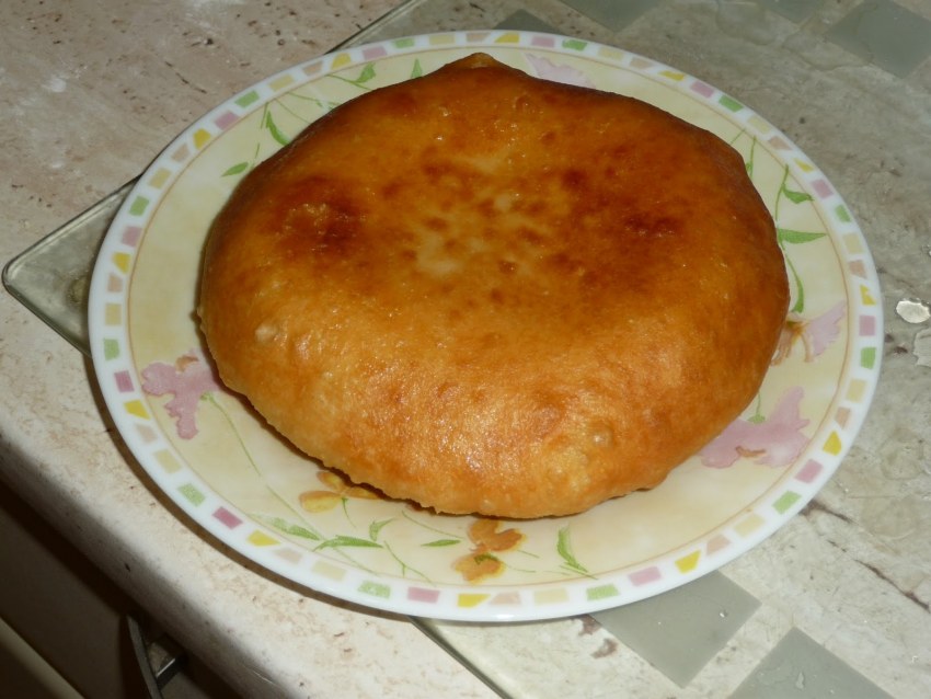 Пирожки на кефире и сметане жареные