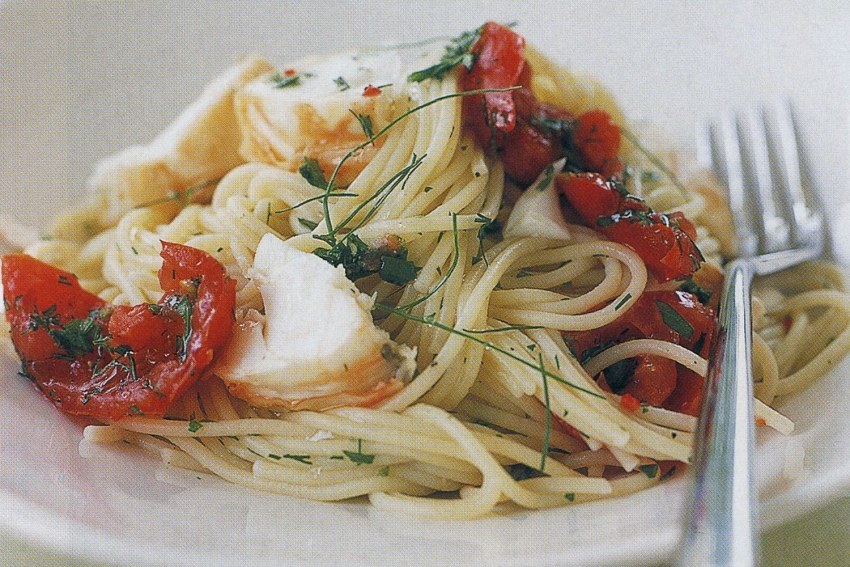 Spaghetti alla Carbonara в сковороде