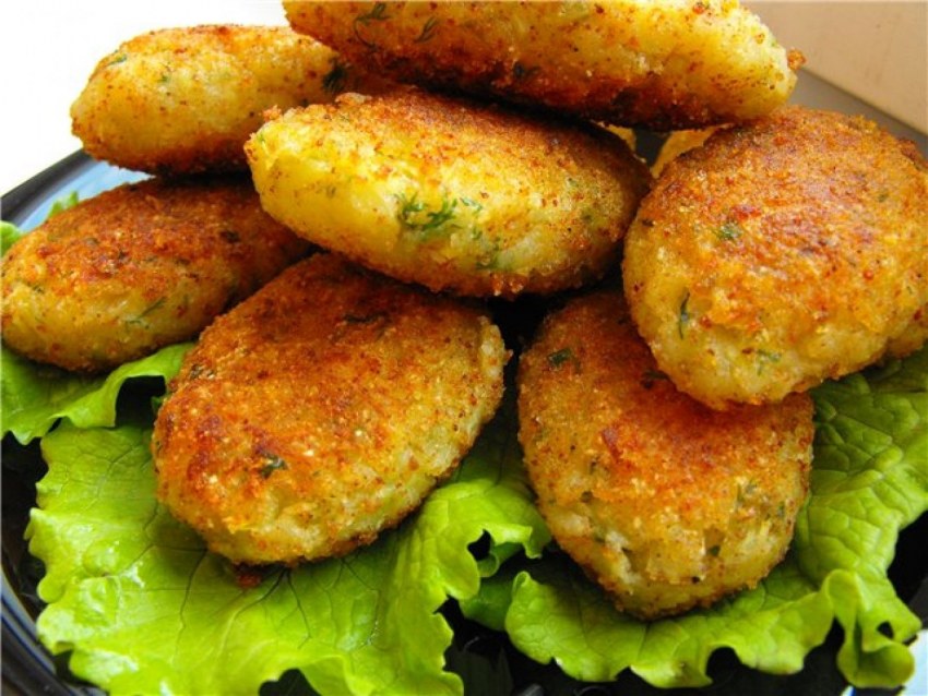Котлета куриная с картофельным пюре