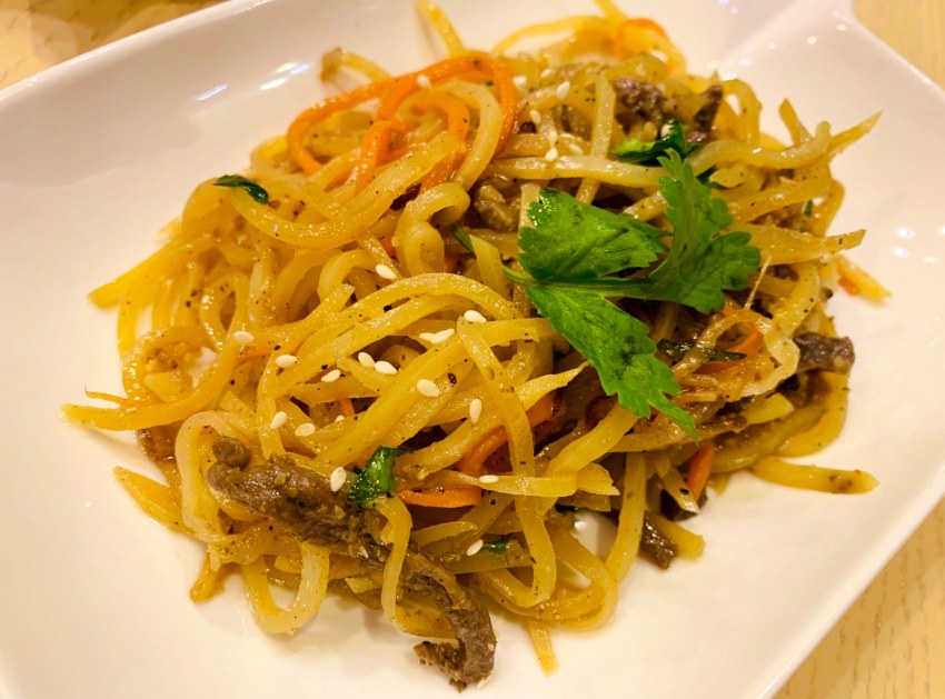 Корейский картофельный салат Камдича