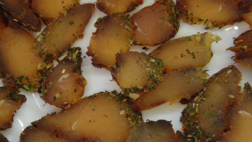 Сыровяленое мясо птицы