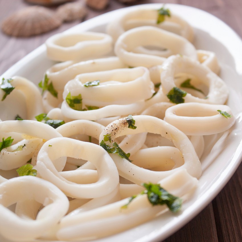 Оригинальные закуски из кальмаров
