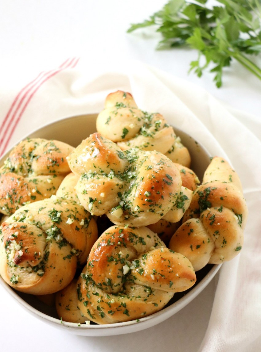 Чесночные булочки с сыром