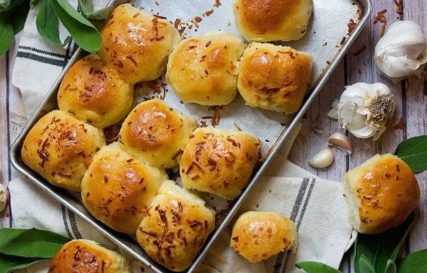 Булочки для супа с чесноком