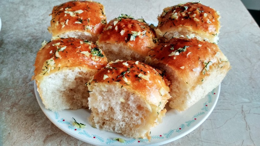 Борщ с пампушками