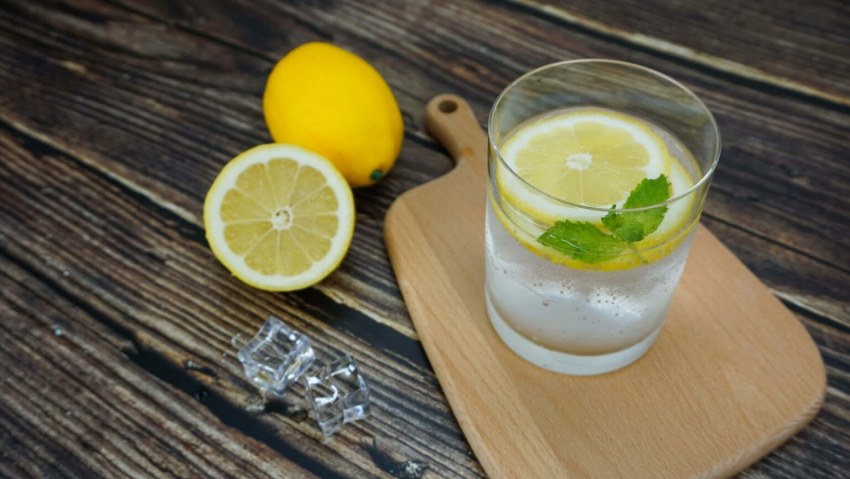 Вода с лимоном и апельсином