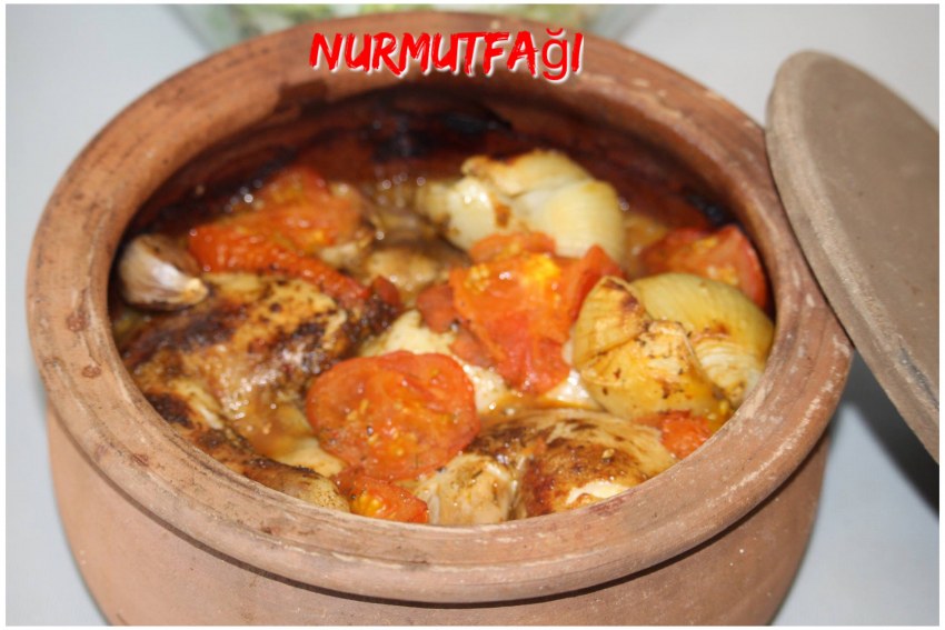 Курица с овощами в горшочке в духовке