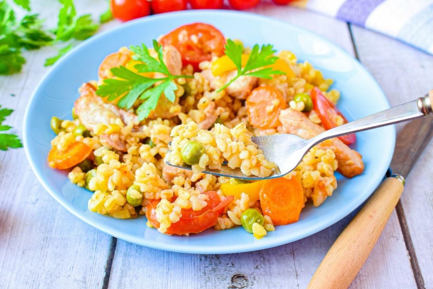 Булгур с фаршем и овощами