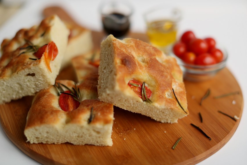 Фокачча (Focaccia) с розмарином