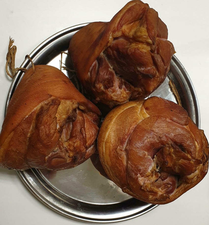 Рулька копченая