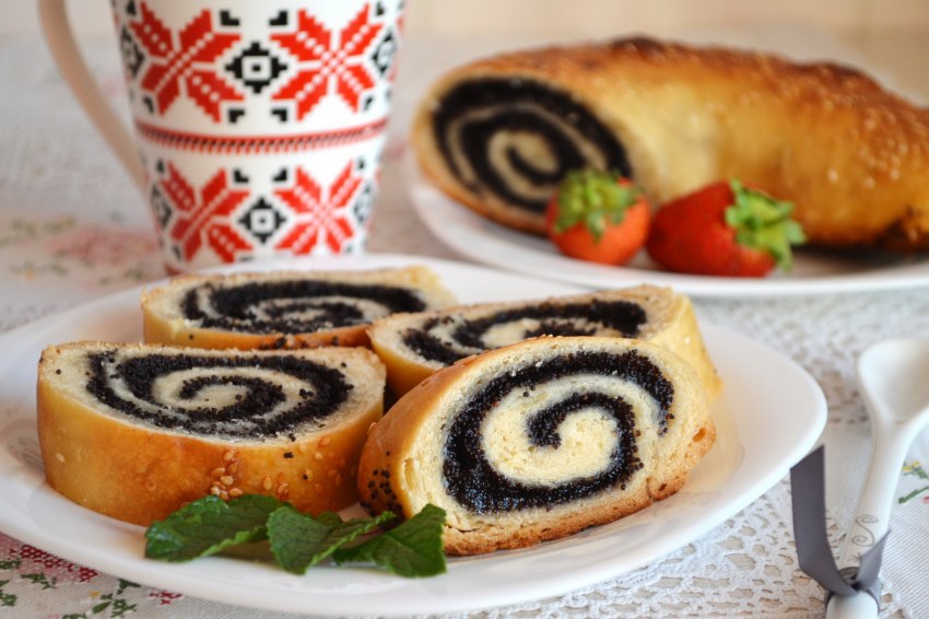 Маковый рулет Венский