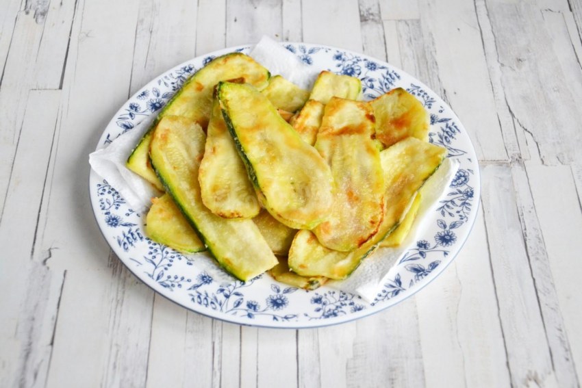 Патиссоны тушеные с овощами