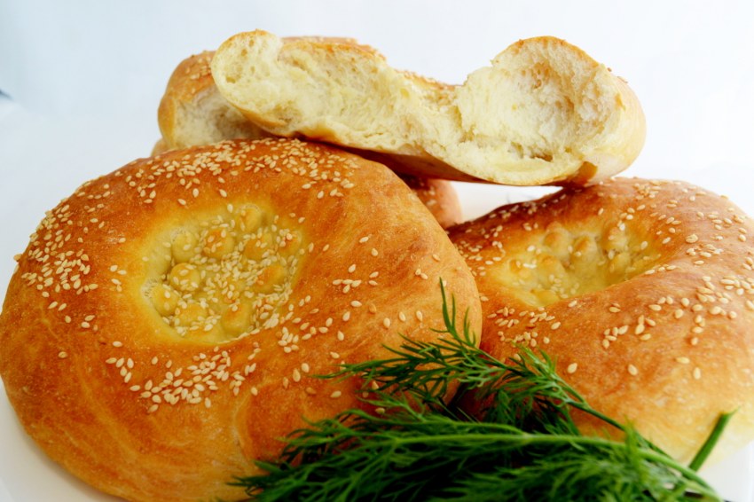 Лепешка узбекская