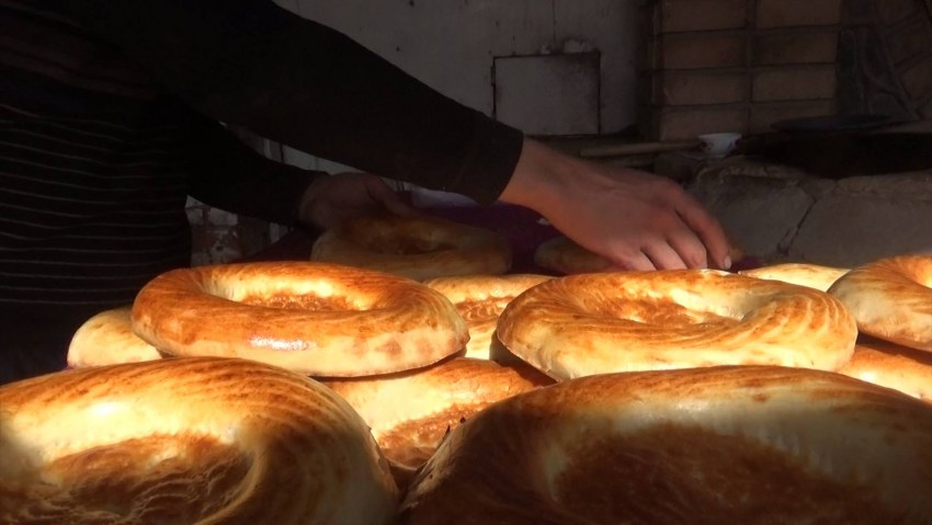 Лепешка узбекская