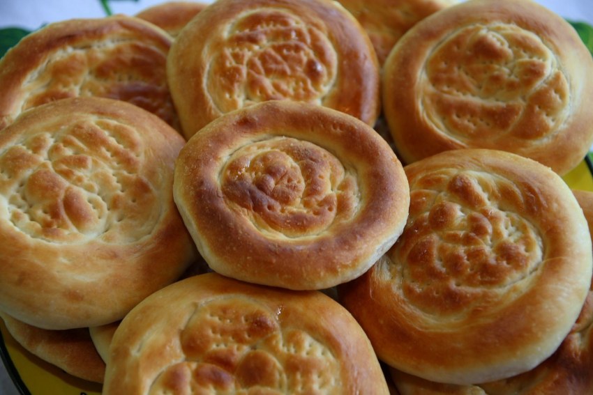 Лепешка узбекская