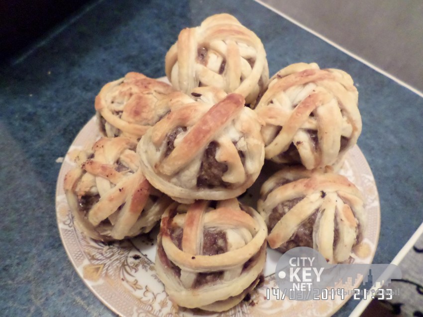 Булочка с кардамоном