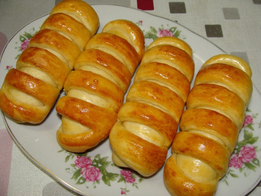 Булочки с плавленым сыром