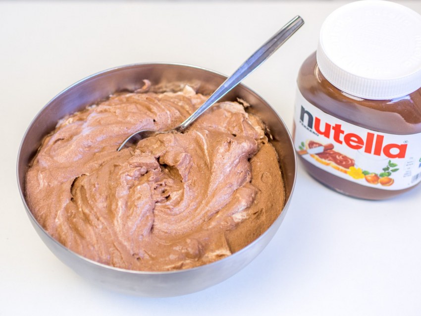 Крем с Нутеллой и маслом
