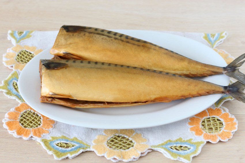 Язь горячего копчения