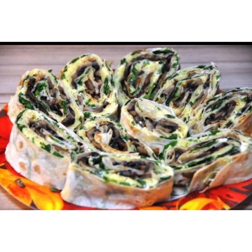 Лаваш с грибами и сыром в духовке