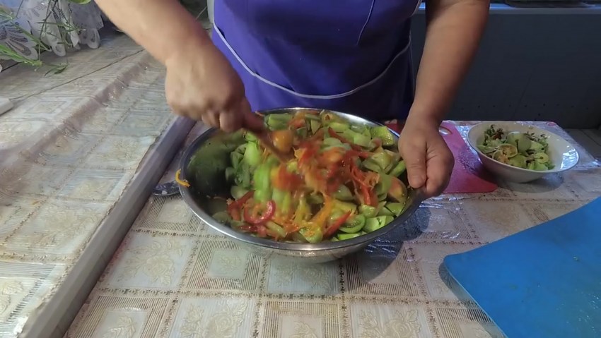 Закуска из зеленых помидор на зиму