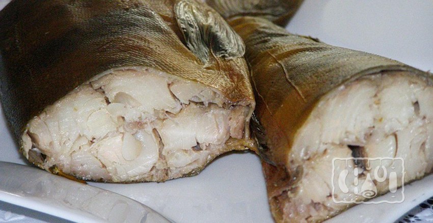 Терпуг горячего копчения мясо