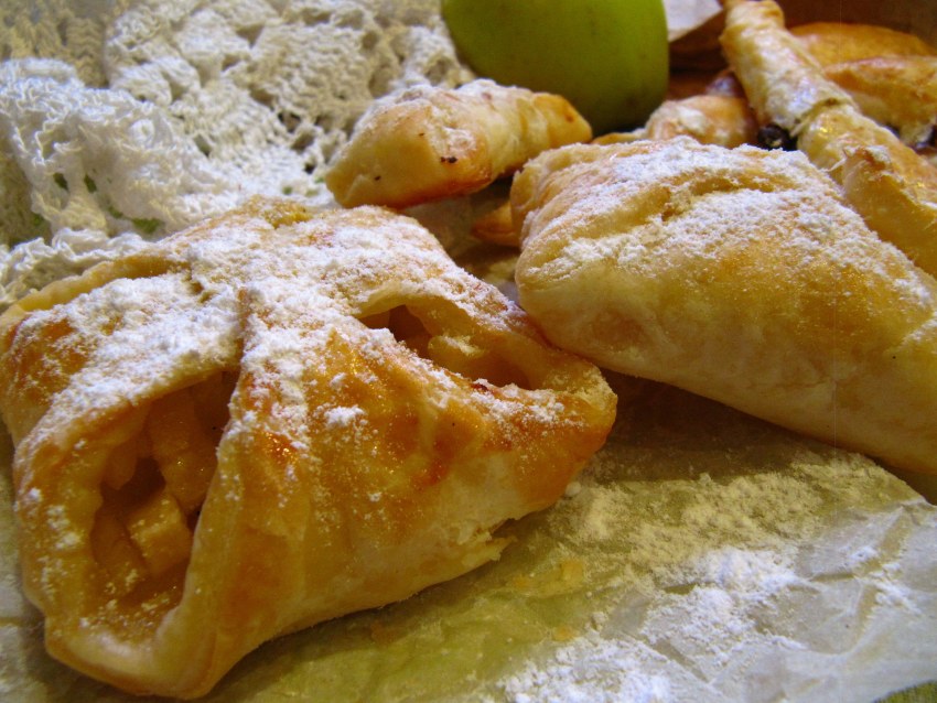 Слойки с начинкой
