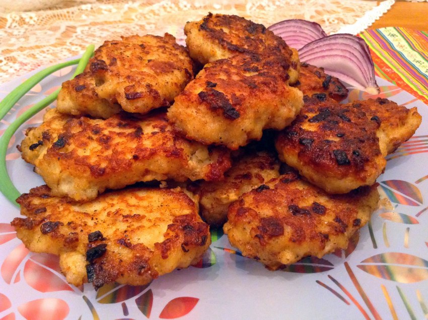 Рыбные котлеты из щуки в духовке