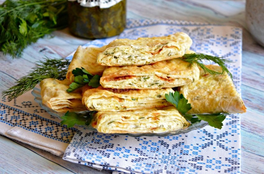 Трубочки из лаваша с сыром