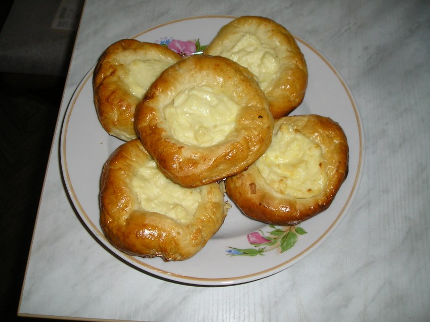Ватрушка с яблоками