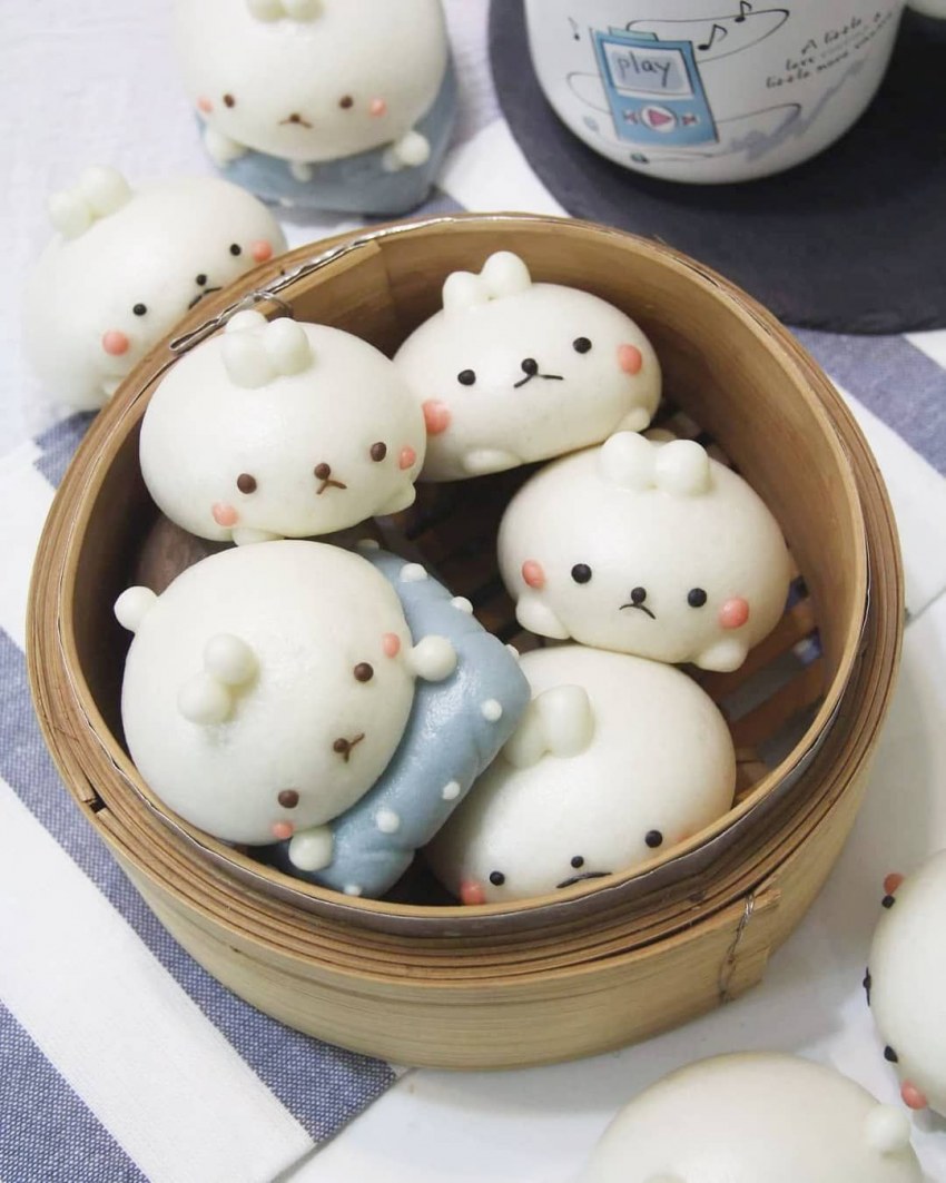 Steamed buns