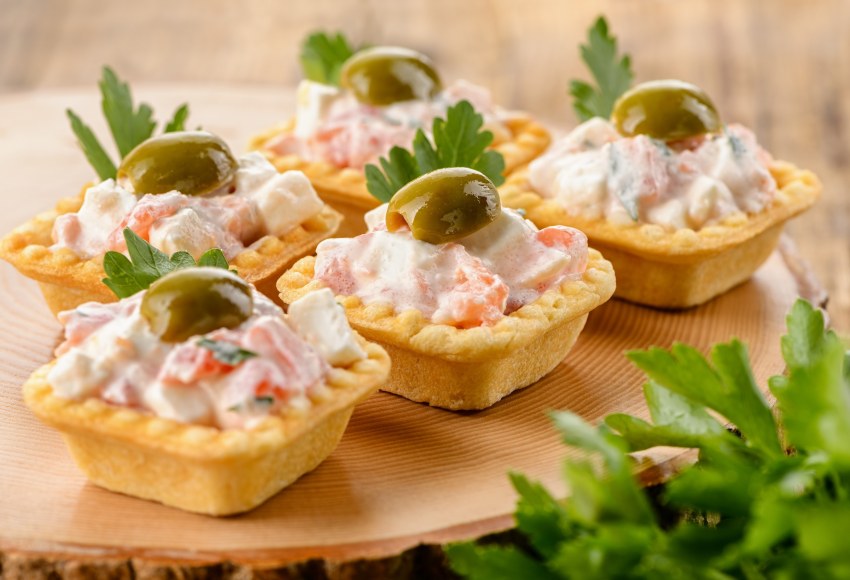 Канапе с гуакамоле