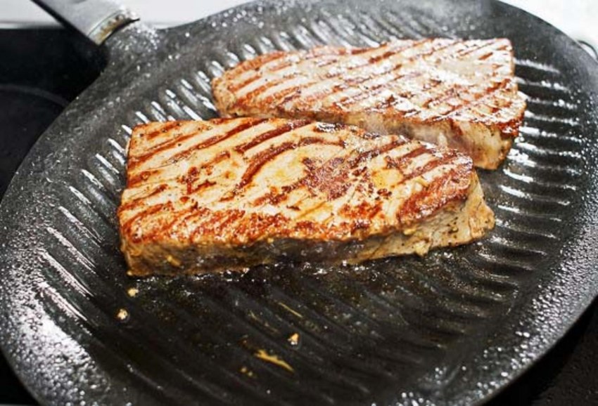 Sesame Crusted ahi Tuna