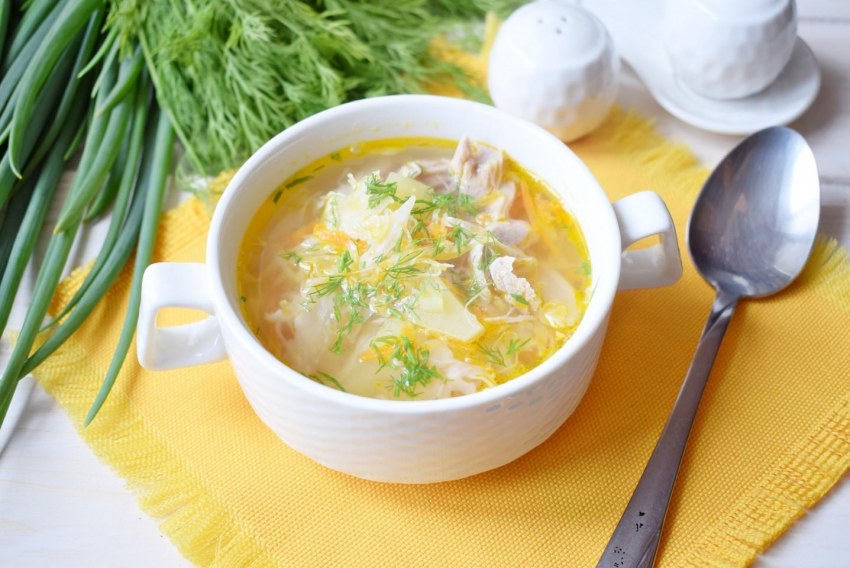 Щи из свежей капусты с картофелем