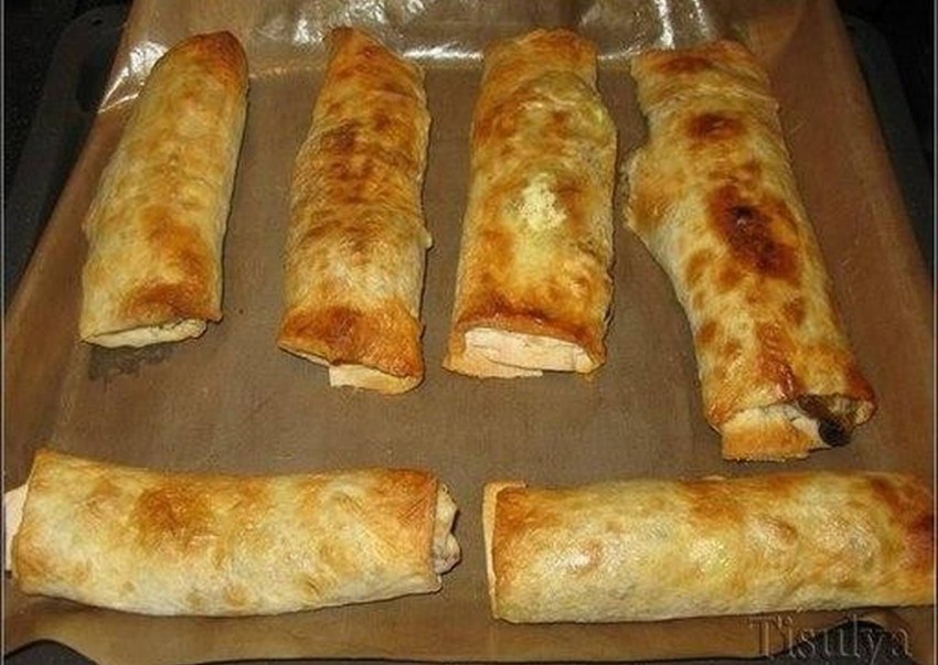 Лаваш с курицей и грибами