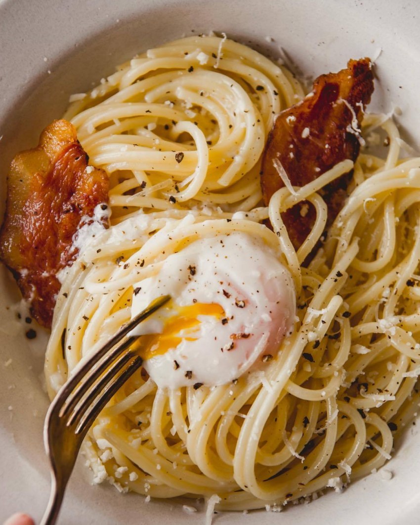Carbonara.pasta alla Carbonara (паста карбонара)