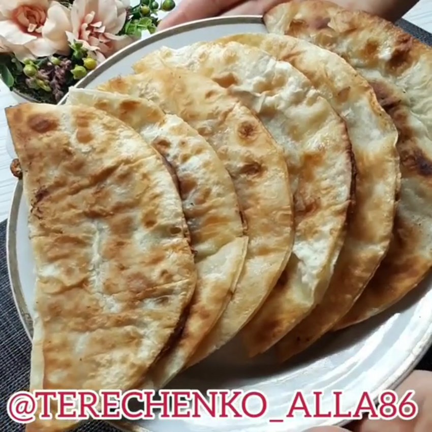 Куриный фарш в лаваше