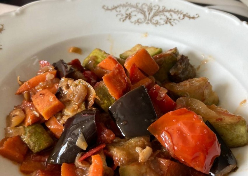 Баклажановое рагу с овощами