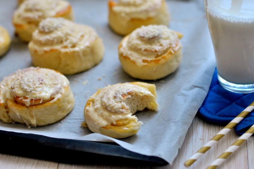 Булочки с заливкой