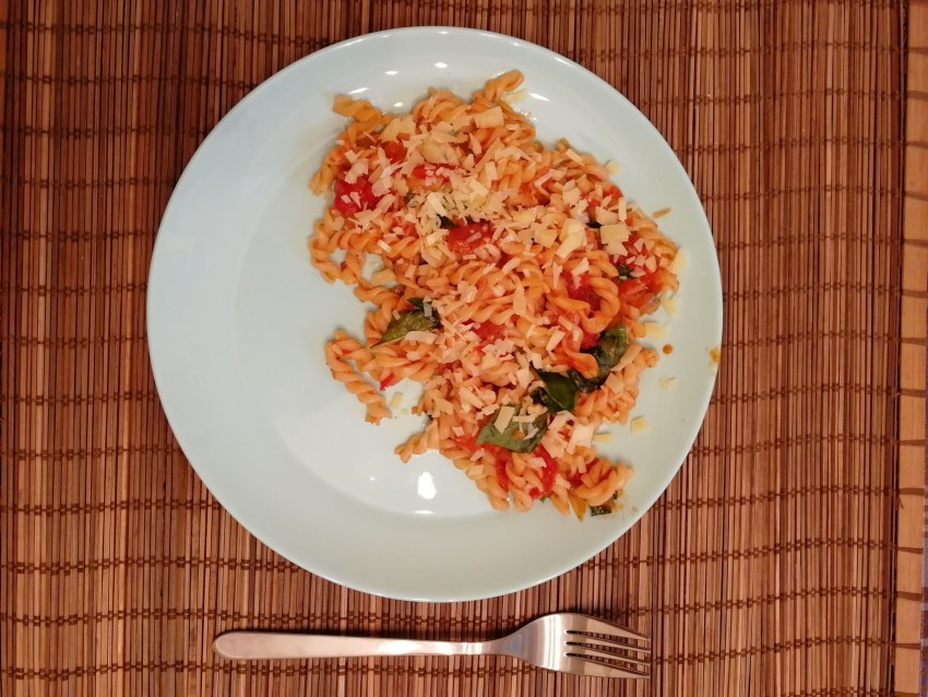 Пенне Арабьята с пастрами