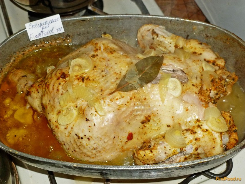 Целиком курица в утятнице