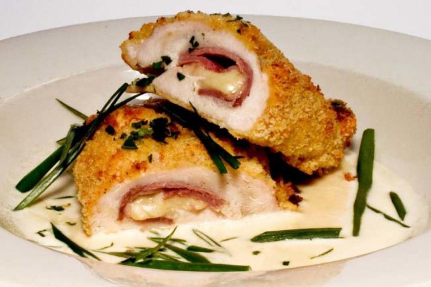 Куриный кордон Блю