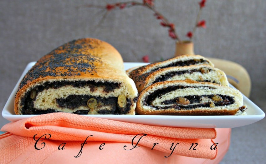 Маковый рулет Бриошь