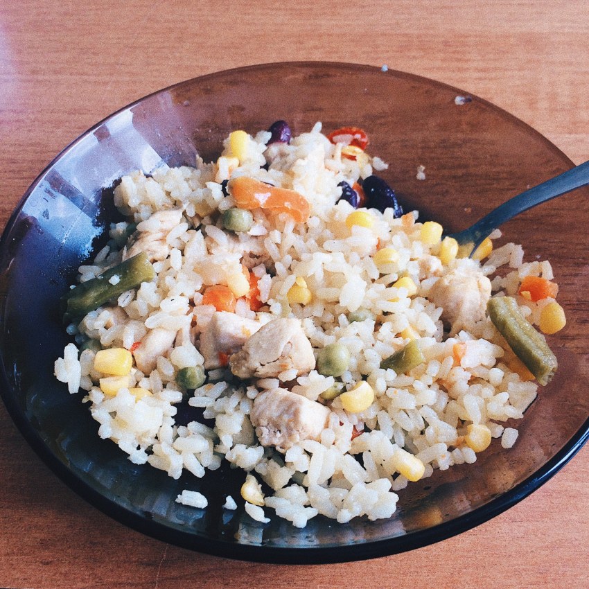 Курица с мексиканской смесью в духовке