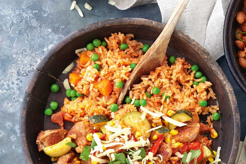 Рис с мексиканской смесью и курицей